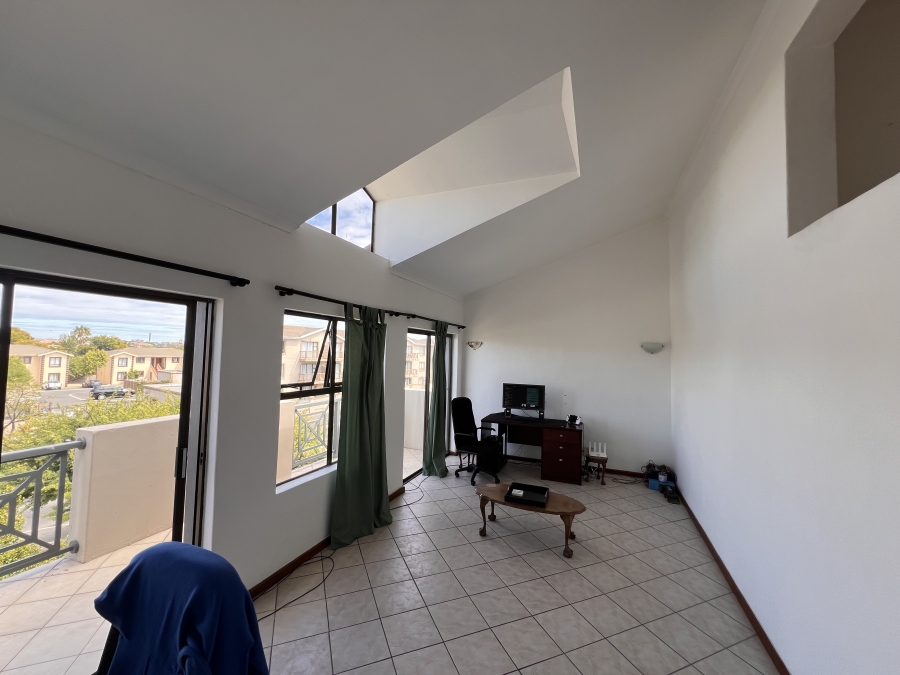 3 Bedroom Property for Sale in Parklands Western Cape